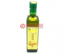 究指出亚油酸正在皮肤上使用匹敌发炎